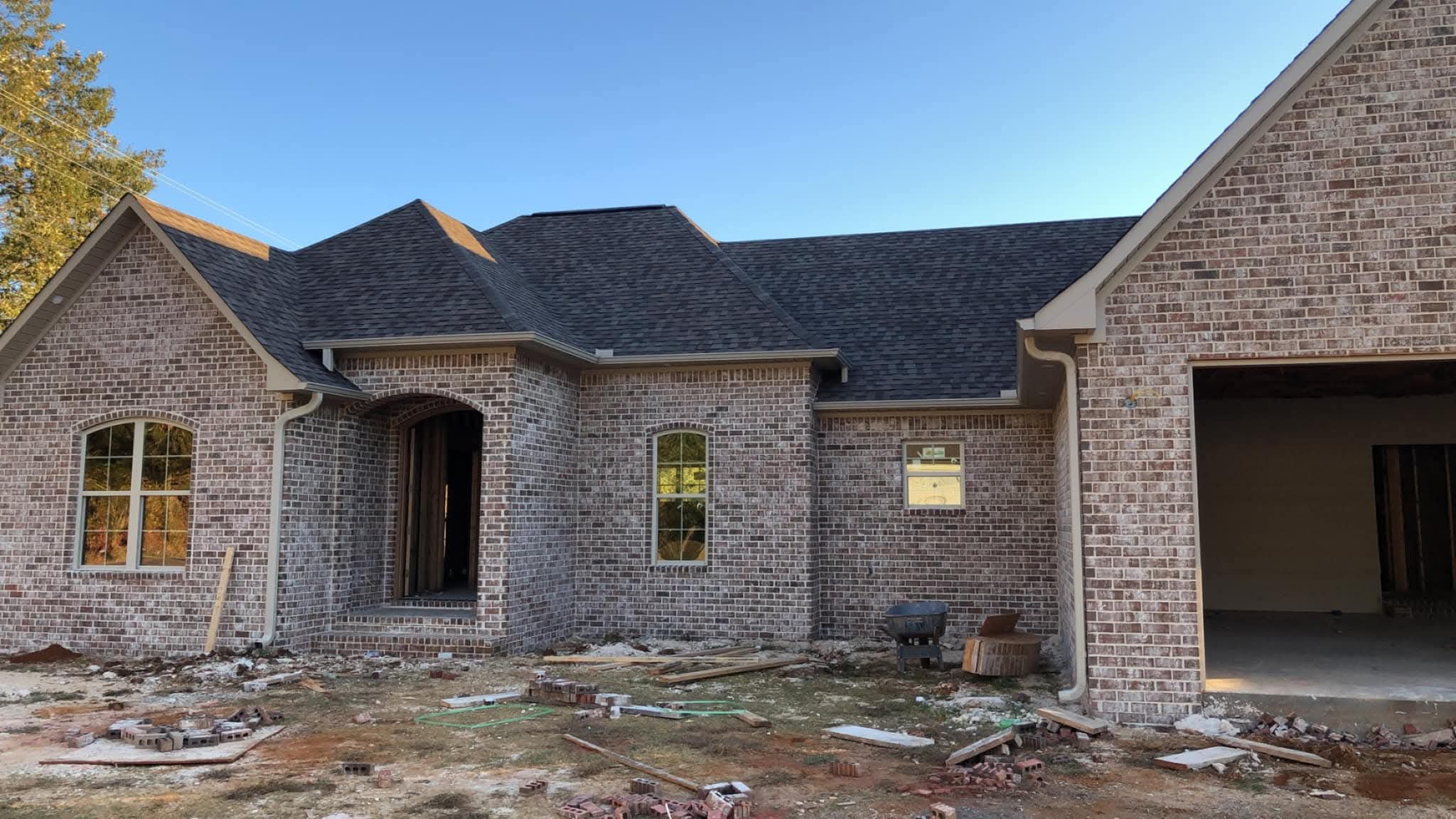 JCarps Seamless Gutters serving Tupelo, MS